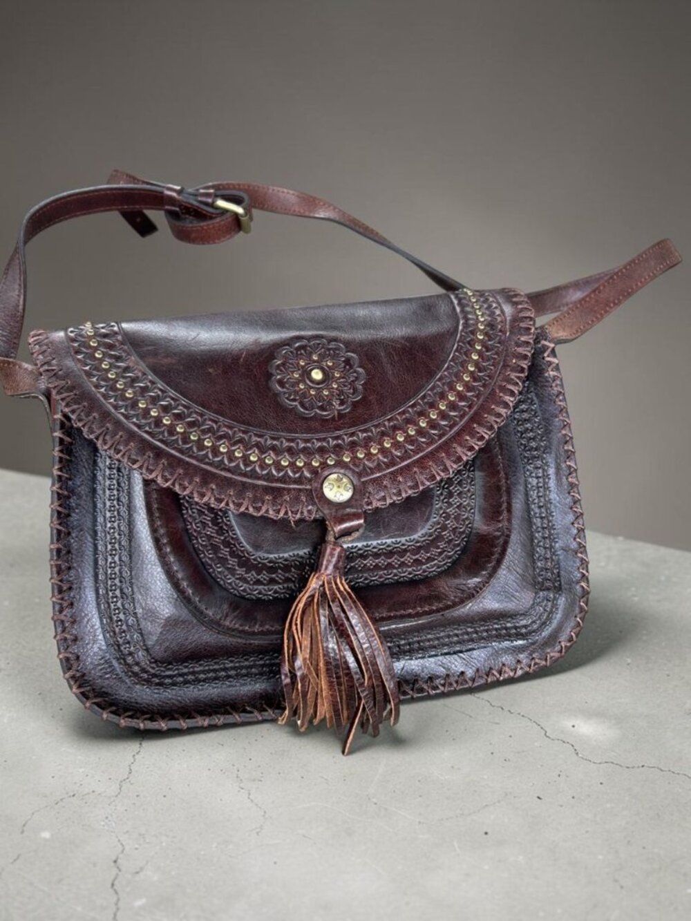 Patricia Nash Beaumont Brown Tooled Leather Crossbody Purse Bag